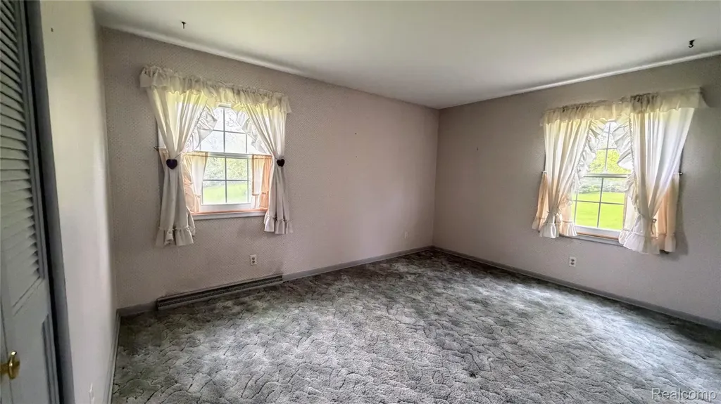 8079 Farley Road Putnam Township MI 48169