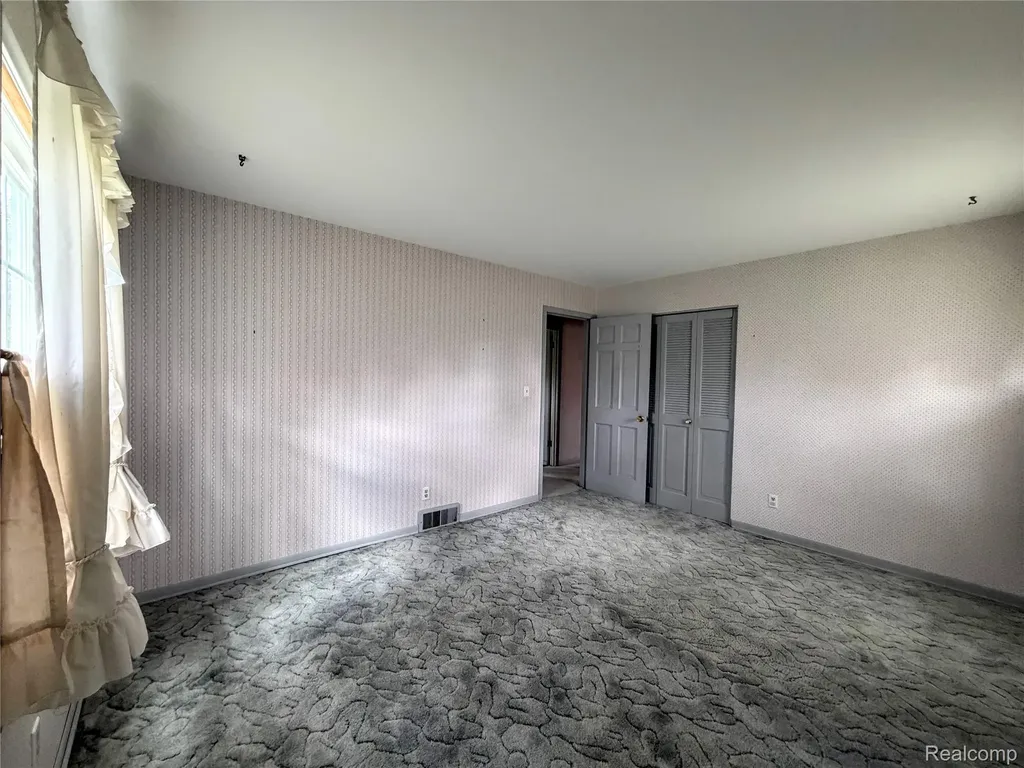 8079 Farley Road Putnam Township MI 48169