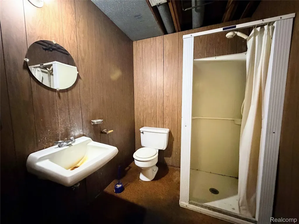8079 Farley Road Putnam Township MI 48169