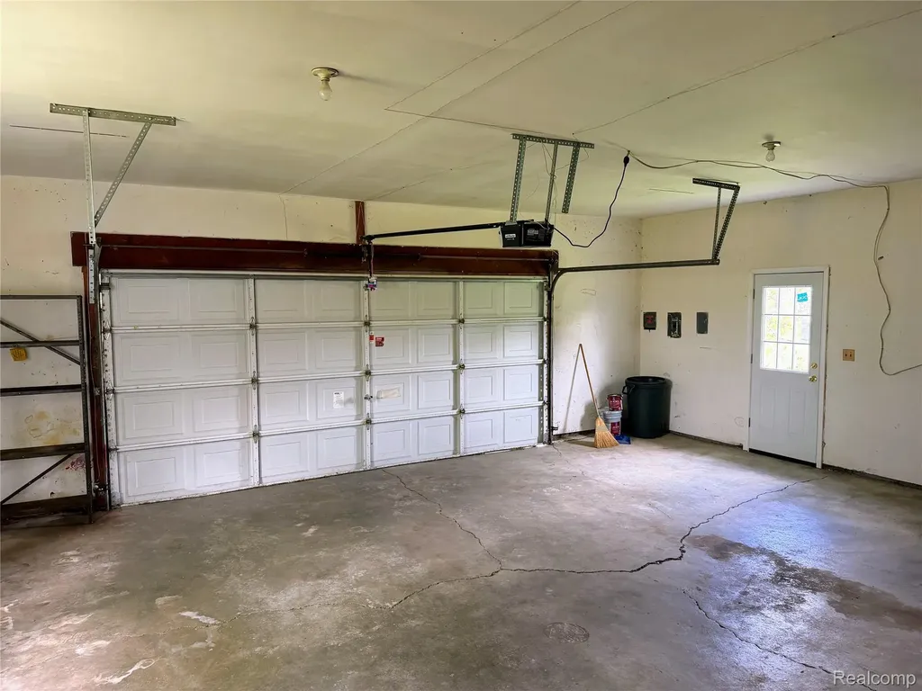 8079 Farley Road Putnam Township MI 48169
