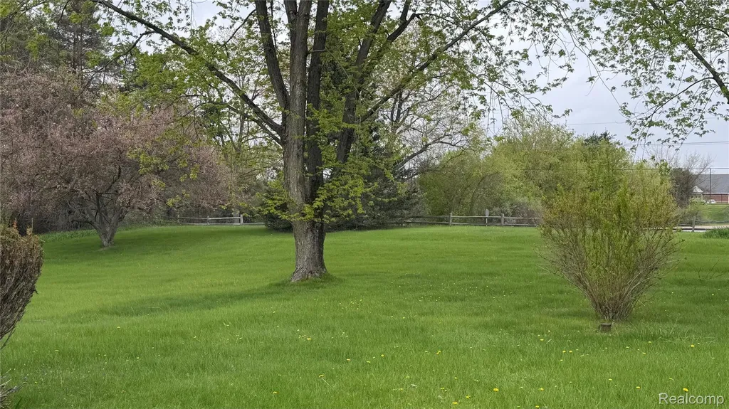 8079 Farley Road Putnam Township MI 48169