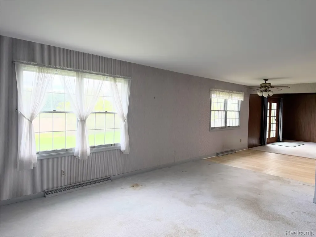 8079 Farley Road Putnam Township MI 48169