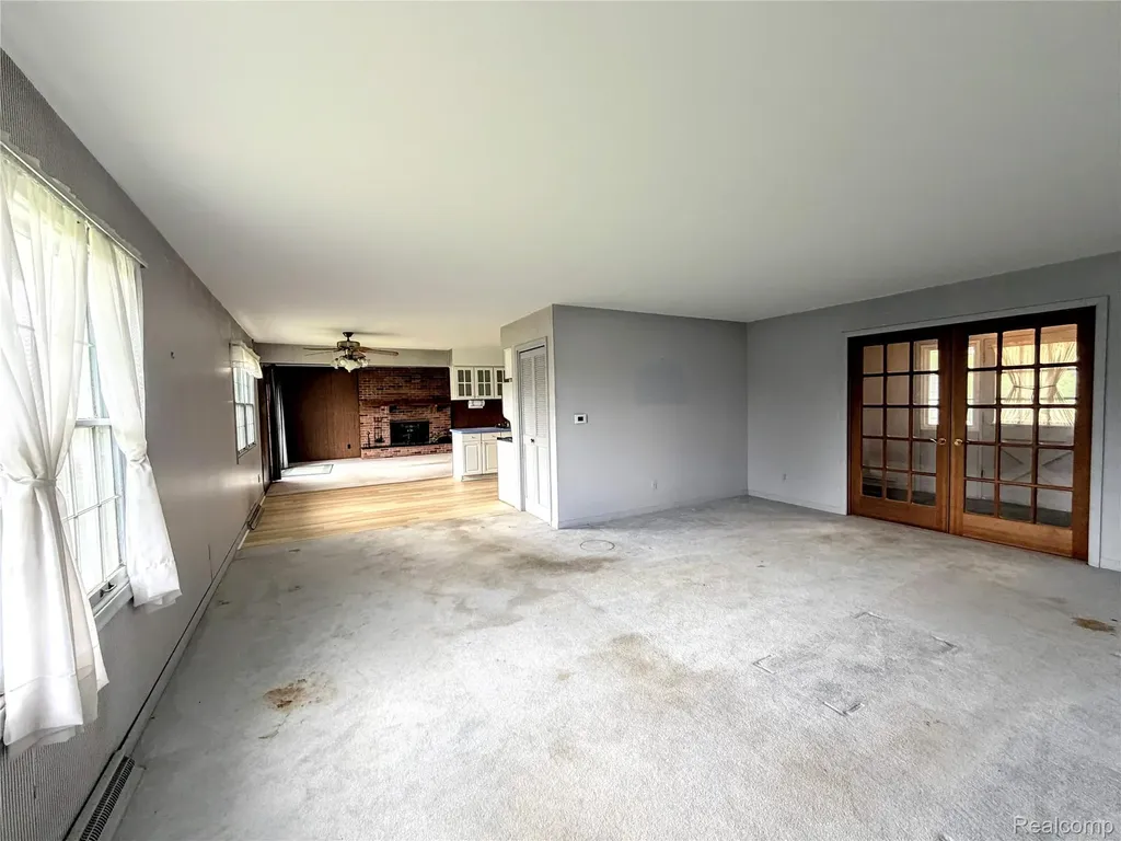 8079 Farley Road Putnam Township MI 48169