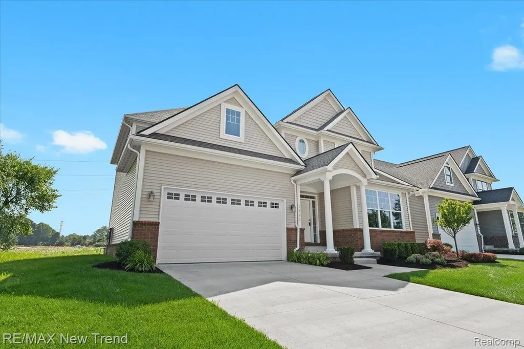 2406 Madison Street Wixom City MI 48393