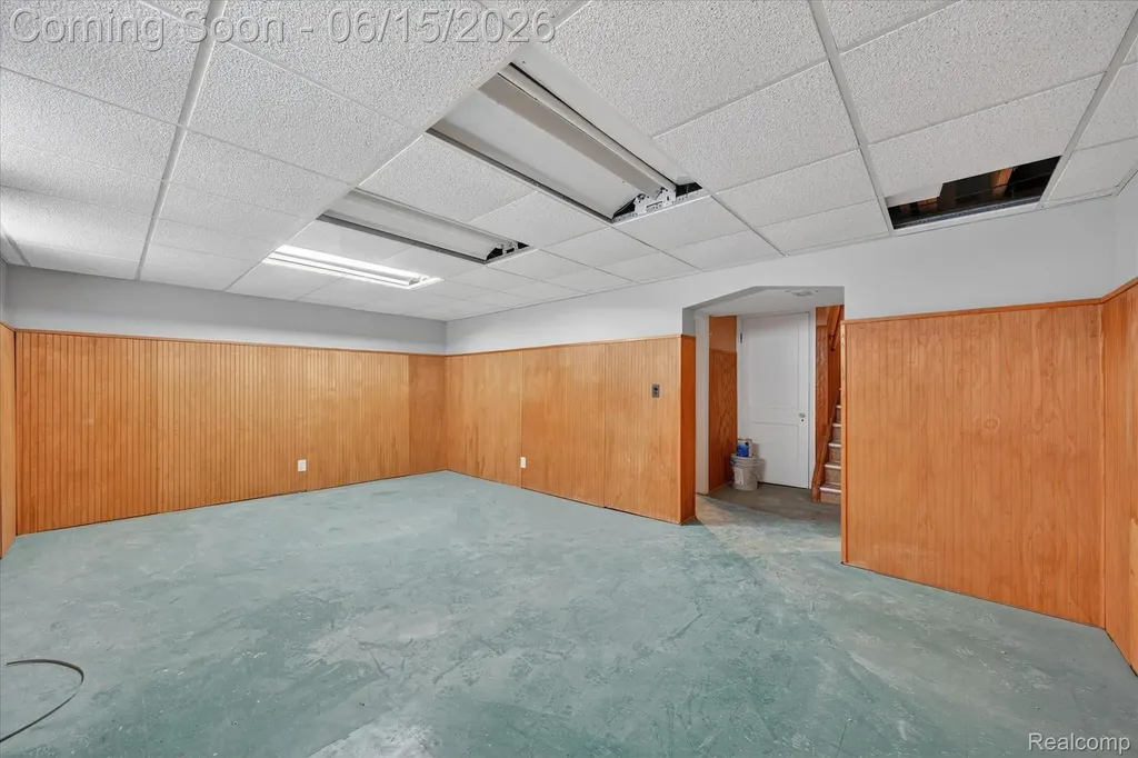 19921 Warrington Drive Detroit City MI 48221