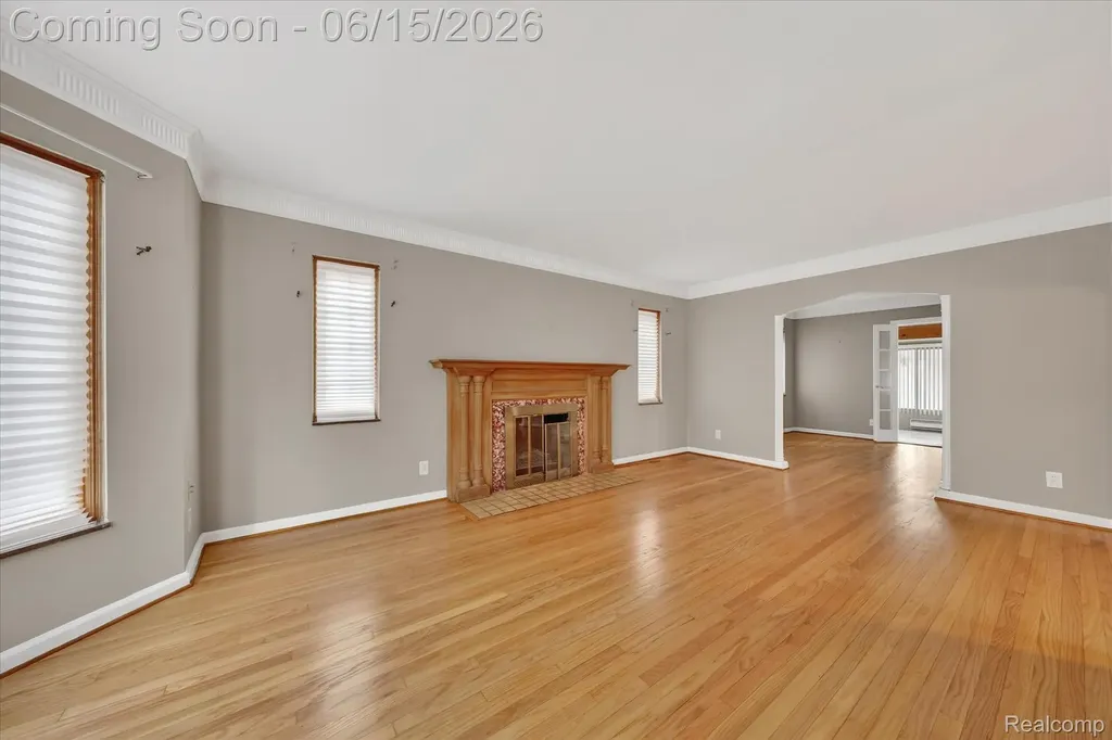 19921 Warrington Drive Detroit City MI 48221