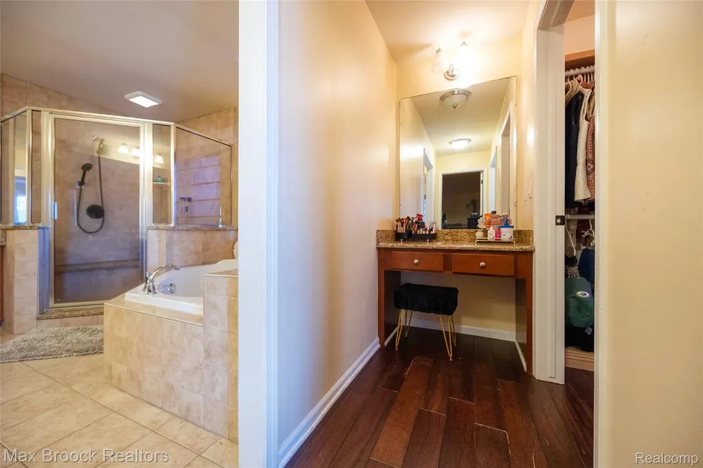 22462 Cyprus Drive Northville City MI 48167