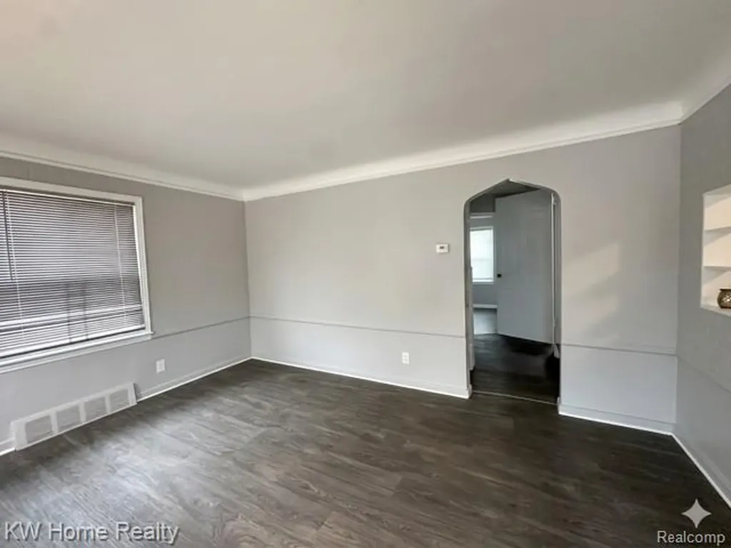 4607 Cadieux Road Detroit City MI 48224
