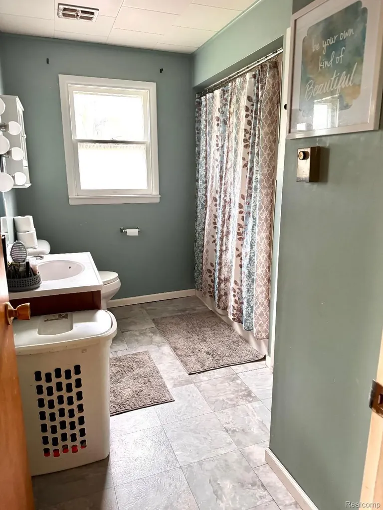 687 W Saginaw Road Fremont Township MI 48744