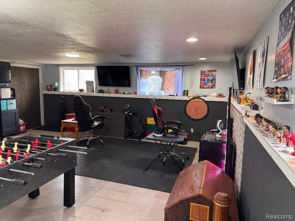687 W Saginaw Road Fremont Township MI 48744