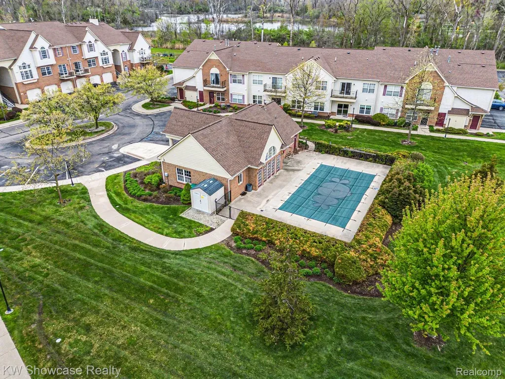 9519 Lakeside Drive Ypsilanti Charter Township MI 48197