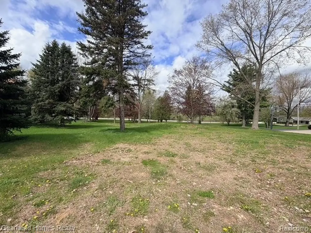 Vl Sashabaw Road Independence Charter Township MI 48348