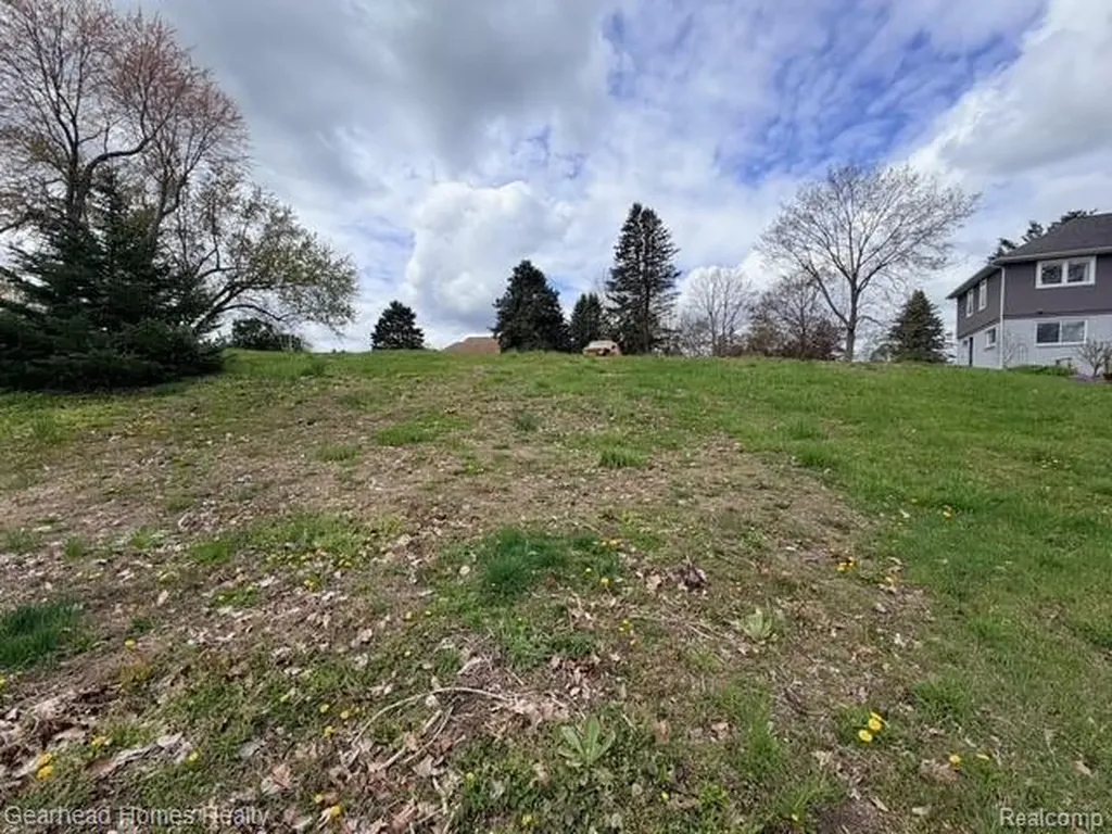 Vl Sashabaw Road Independence Charter Township MI 48348