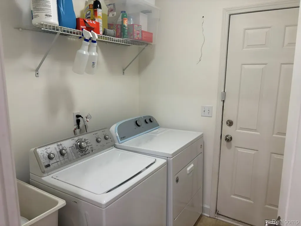 44700 Heather Lane Canton Charter Township MI 48187