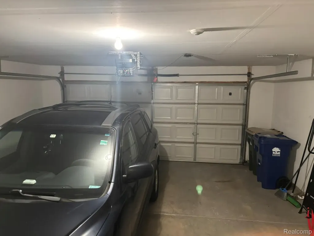 44700 Heather Lane Canton Charter Township MI 48187