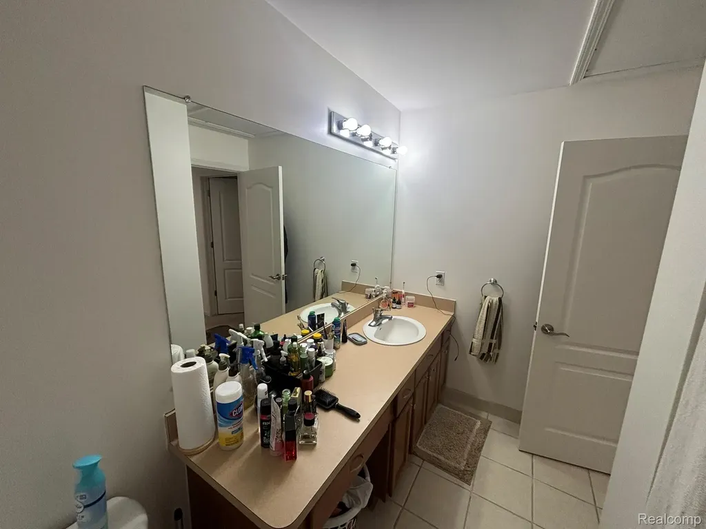 44700 Heather Lane Canton Charter Township MI 48187