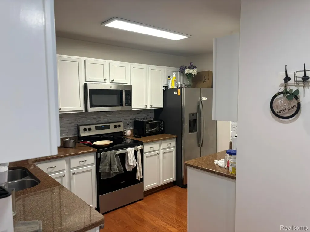 44700 Heather Lane Canton Charter Township MI 48187