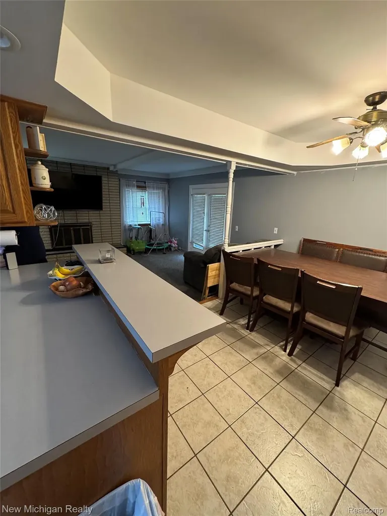 31090 Mc Namee Fraser City MI 48026