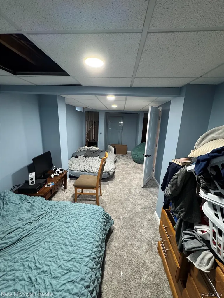 31090 Mc Namee Fraser City MI 48026
