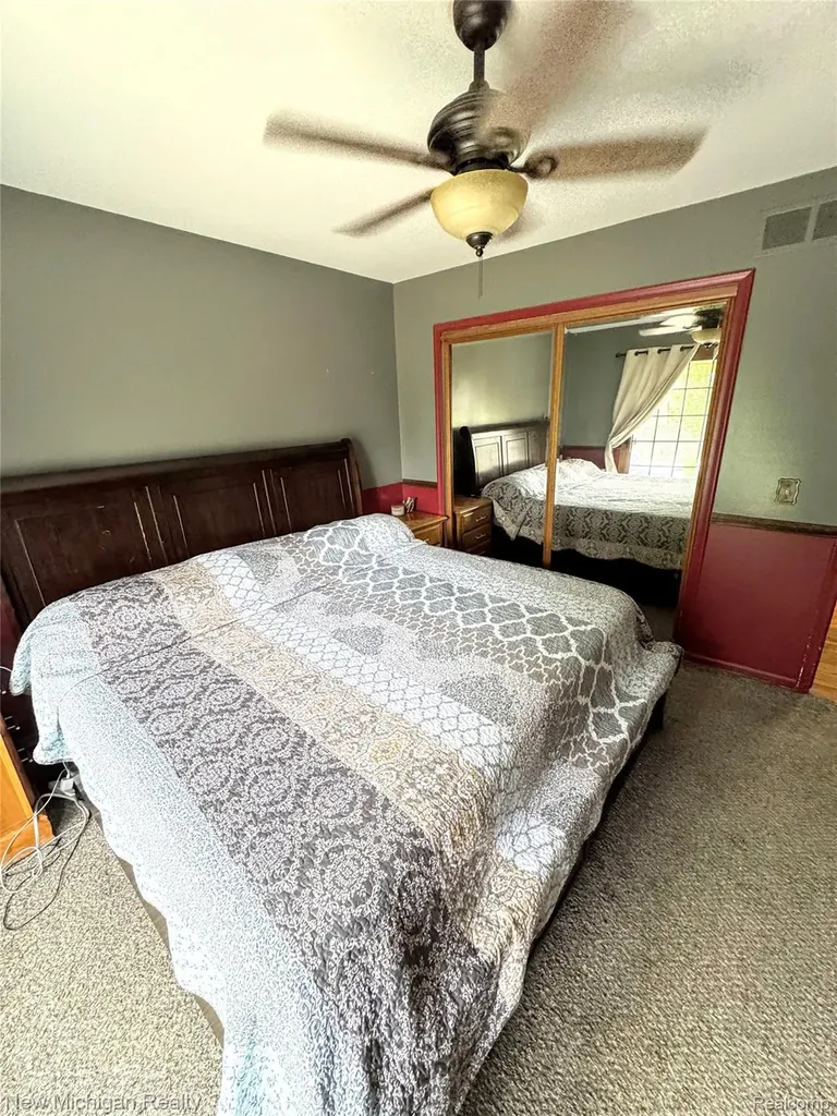 31090 Mc Namee Fraser City MI 48026