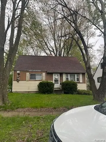 553 Kansas Avenue York Charter Township MI 48198