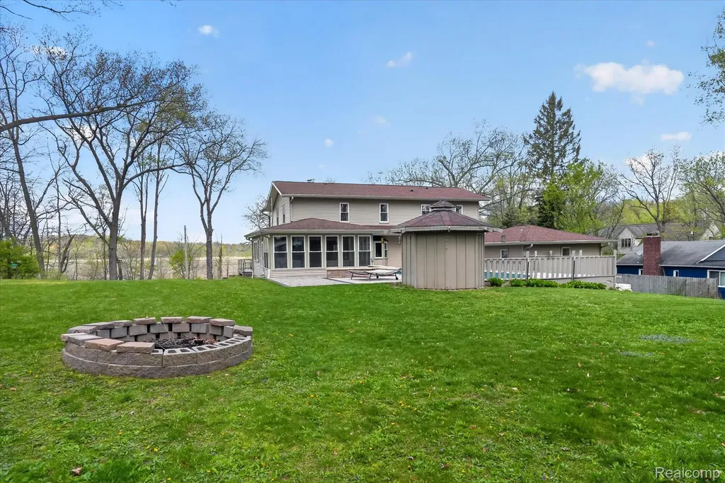 175 Templar Avenue Unadilla Township MI 48169