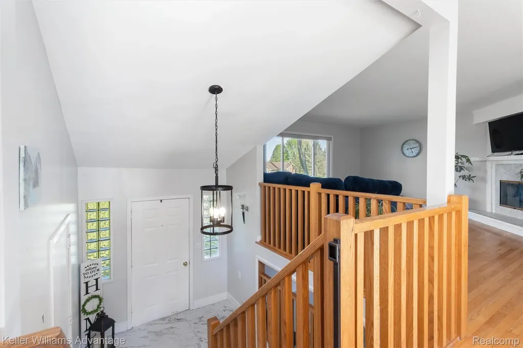 1250 Shotey Court Highland Charter Township MI 48380