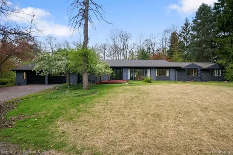 27869 Old Colony Street Farmington Hills City MI 48334