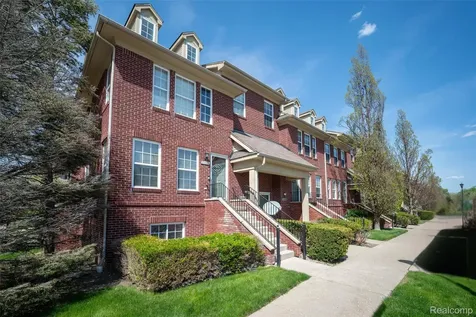15650 Stone Crossing Drive Southfield City MI 48075
