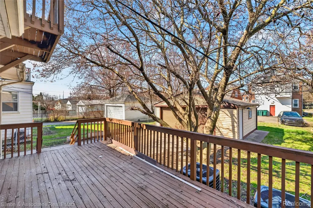 5019 Maple Street Dearborn City MI 48126