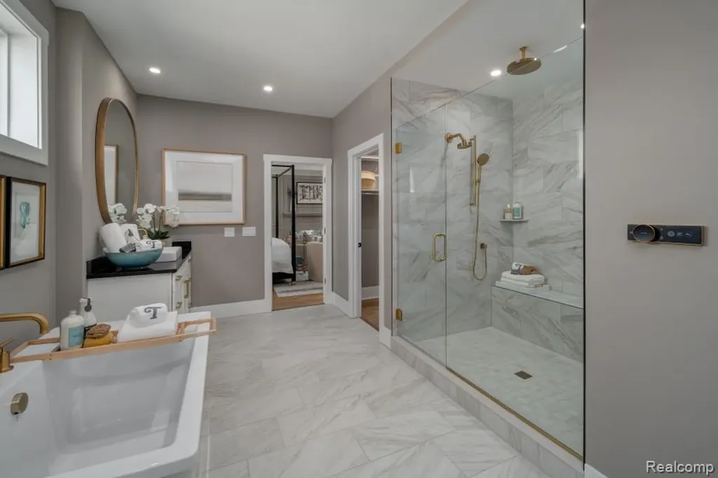 138 Maple Leaf Lane Ann Arbor Charter Township MI 48105