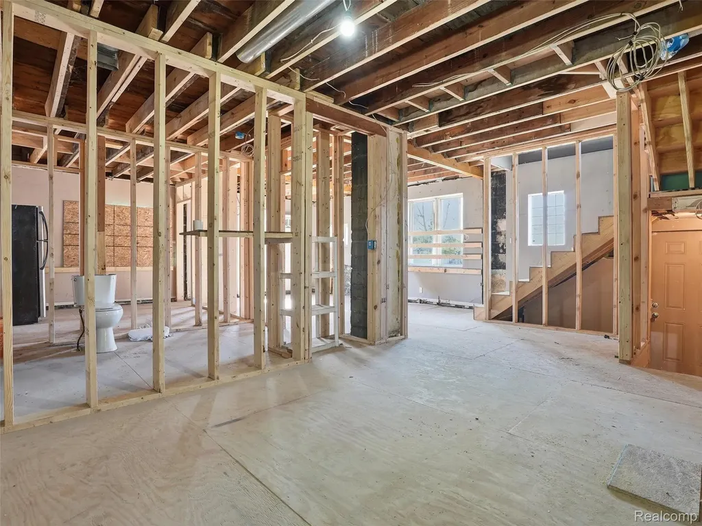 20839 Reimanville Avenue Royal Oak Charter Township MI 48220