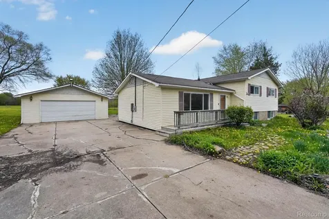 5457 E Frances Road Thetford Township MI 48458