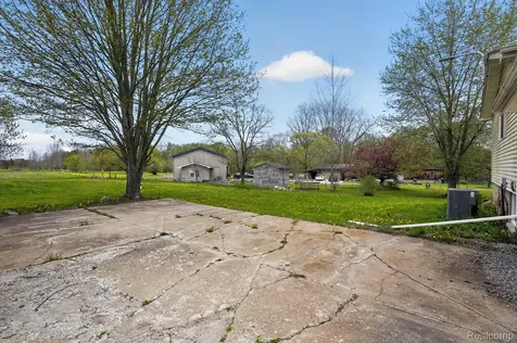 5457 E Frances Road Thetford Township MI 48458