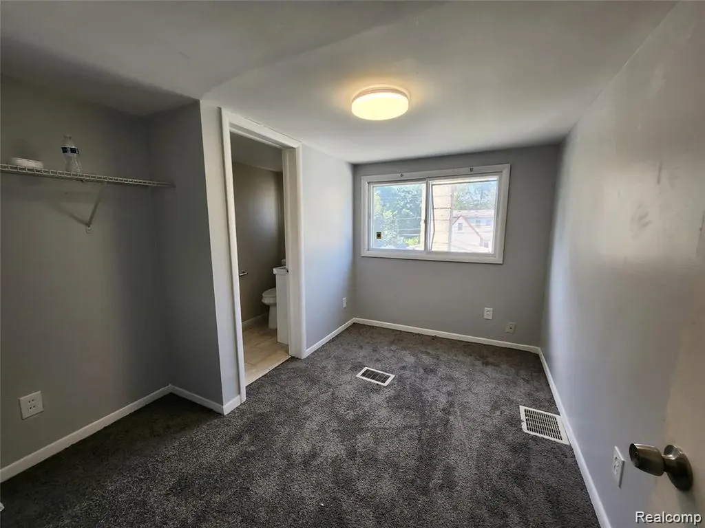 15369 Leona Drive Redford Charter Township MI 48239