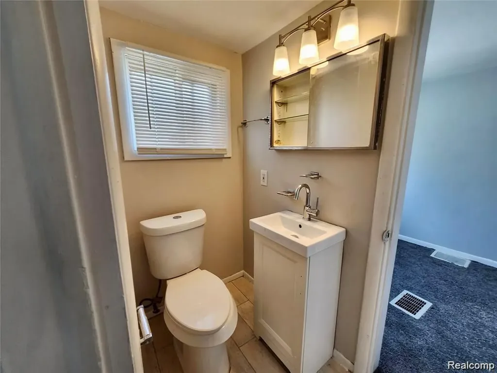 15369 Leona Drive Redford Charter Township MI 48239