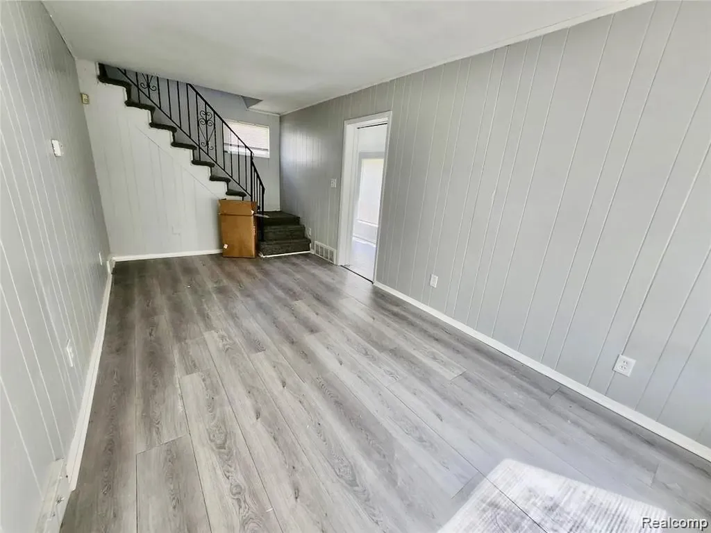 15369 Leona Drive Redford Charter Township MI 48239