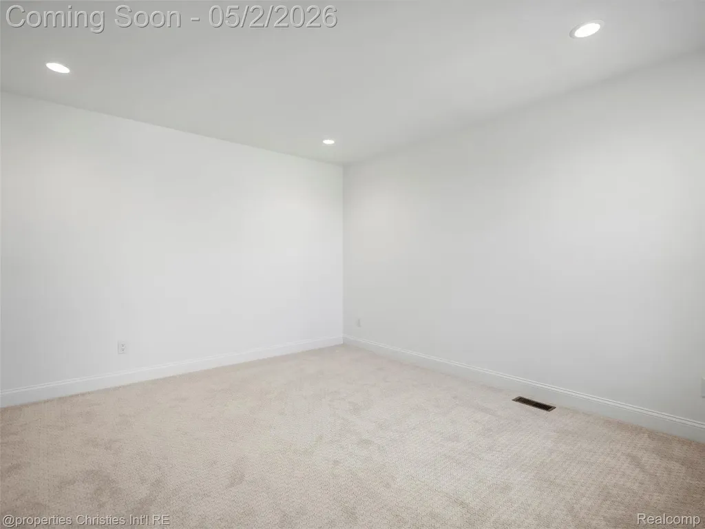 3318 Roseford Boulevard Ann Arbor City MI 48105