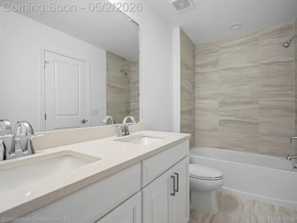 3318 Roseford Boulevard Ann Arbor City MI 48105