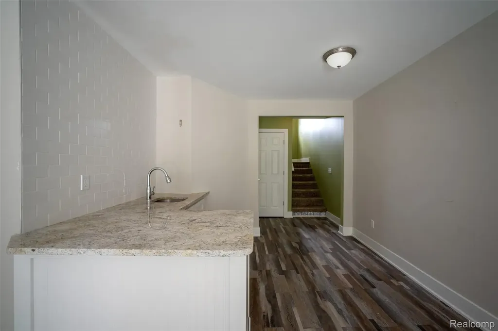 190 Whispering Pines Drive Fenton City MI 48430