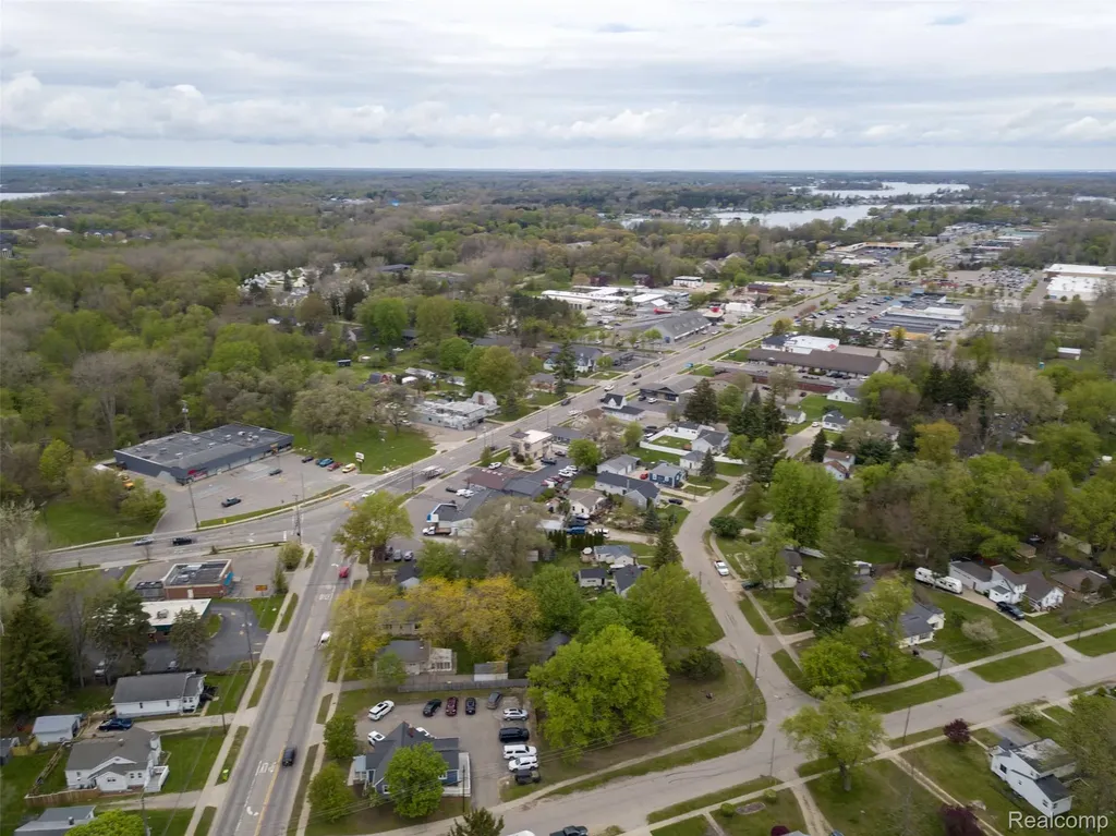 190 Whispering Pines Drive Fenton City MI 48430