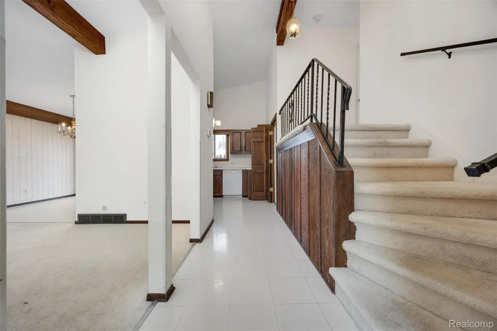 3036 Shawnee Lane Waterford Charter Township MI 48329