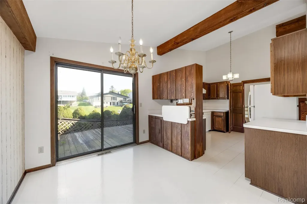 3036 Shawnee Lane Waterford Charter Township MI 48329