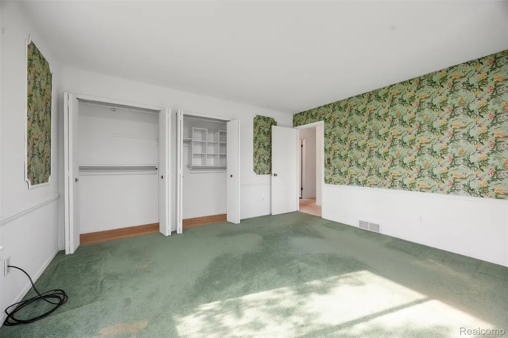 3036 Shawnee Lane Waterford Charter Township MI 48329