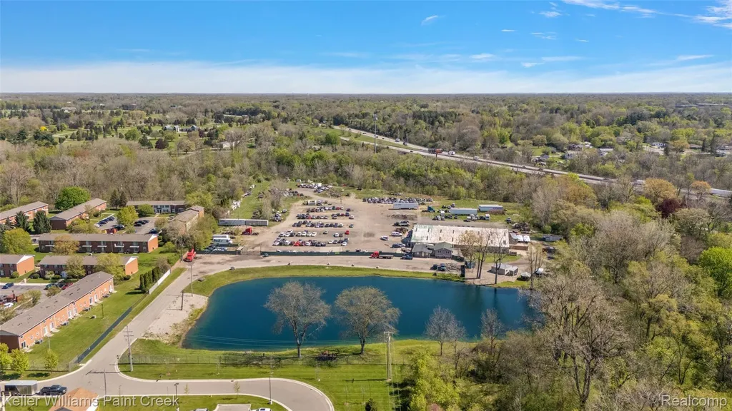 4376 Beecher Road Flint Charter Township MI 48532