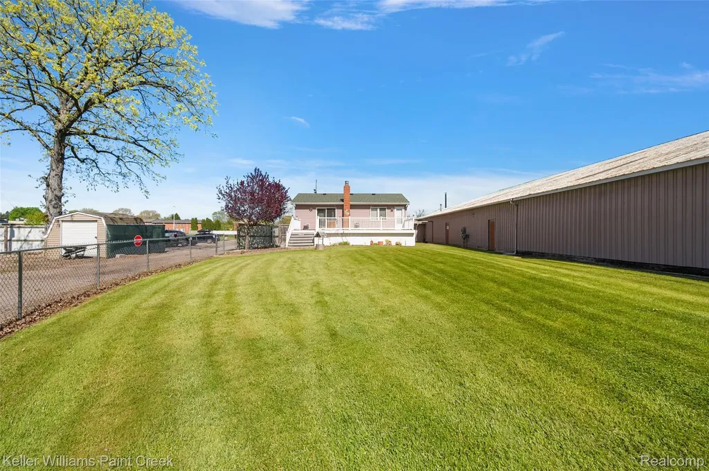 4376 Beecher Road Flint Charter Township MI 48532