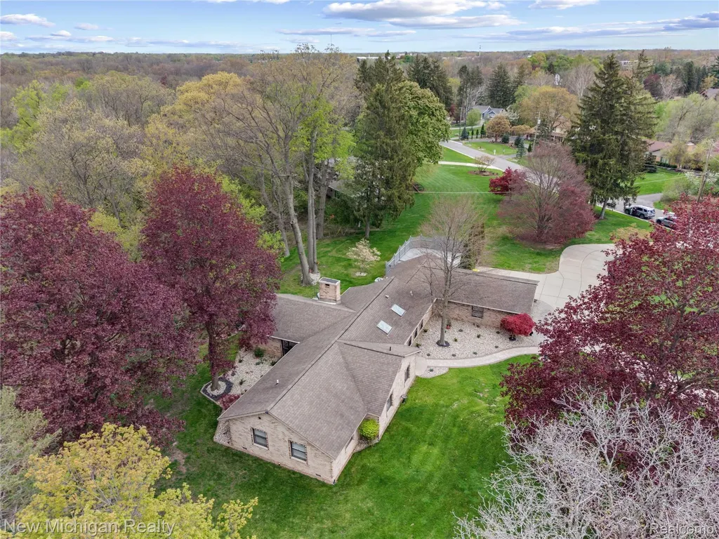 33733 Braebury Ridge Farmington Hills City MI 48331