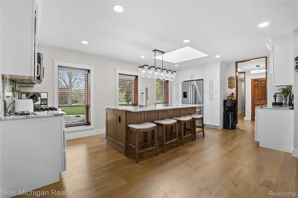 33733 Braebury Ridge Farmington Hills City MI 48331