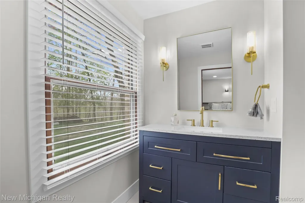 33733 Braebury Ridge Farmington Hills City MI 48331