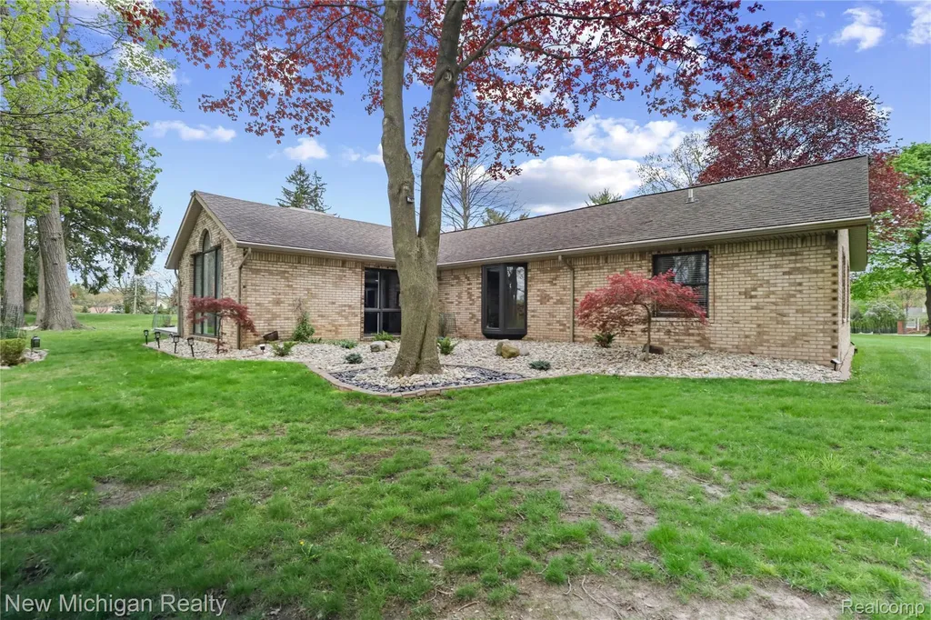 33733 Braebury Ridge Farmington Hills City MI 48331